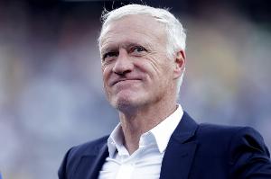 申诉取消黄牌失败!德尚确认:收到FIFA通知,奥利塞的黄牌没变